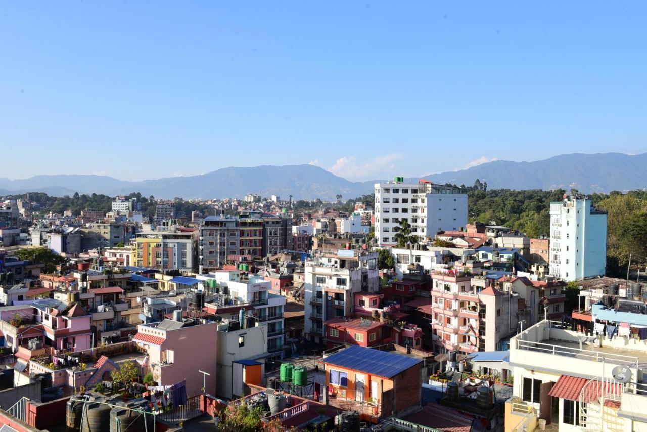 Hotel Global Village Kathmandu Buitenkant foto