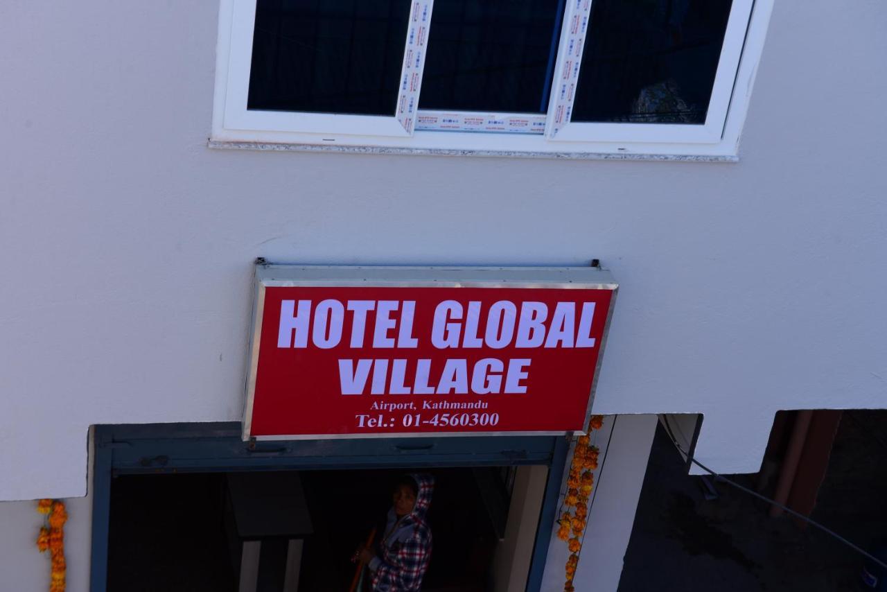 Hotel Global Village Kathmandu Buitenkant foto