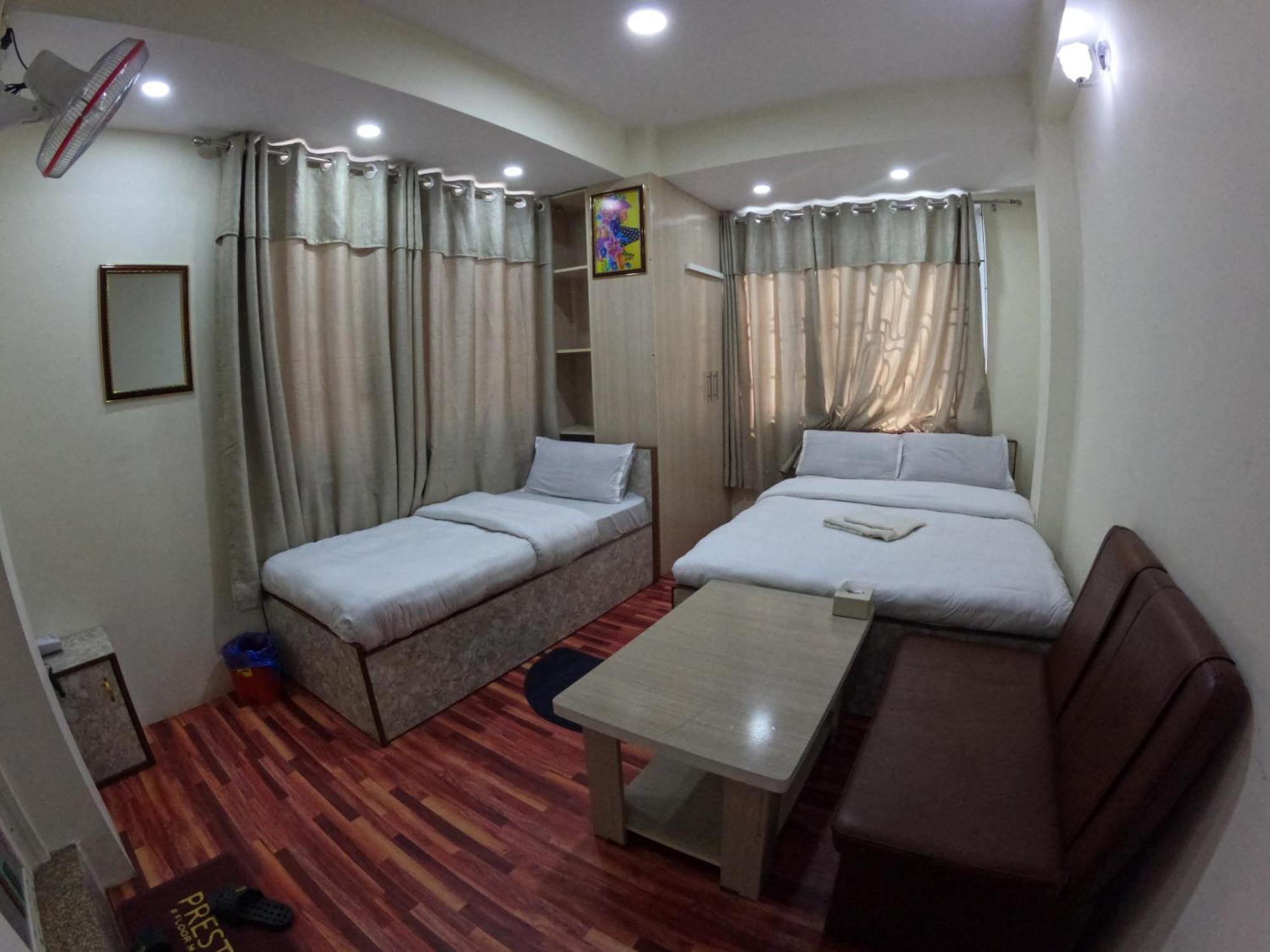 Hotel Global Village Kathmandu Buitenkant foto