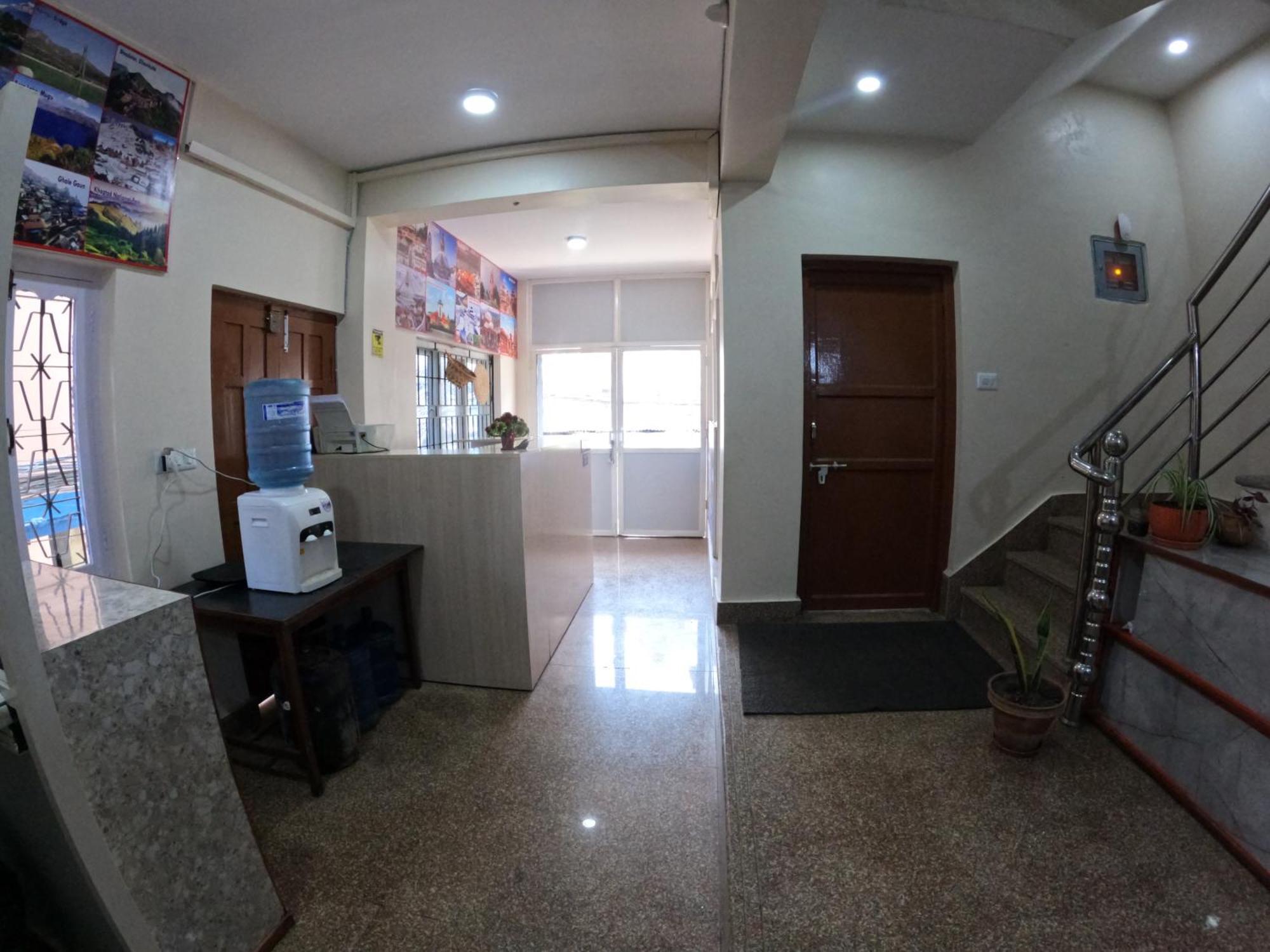 Hotel Global Village Kathmandu Buitenkant foto